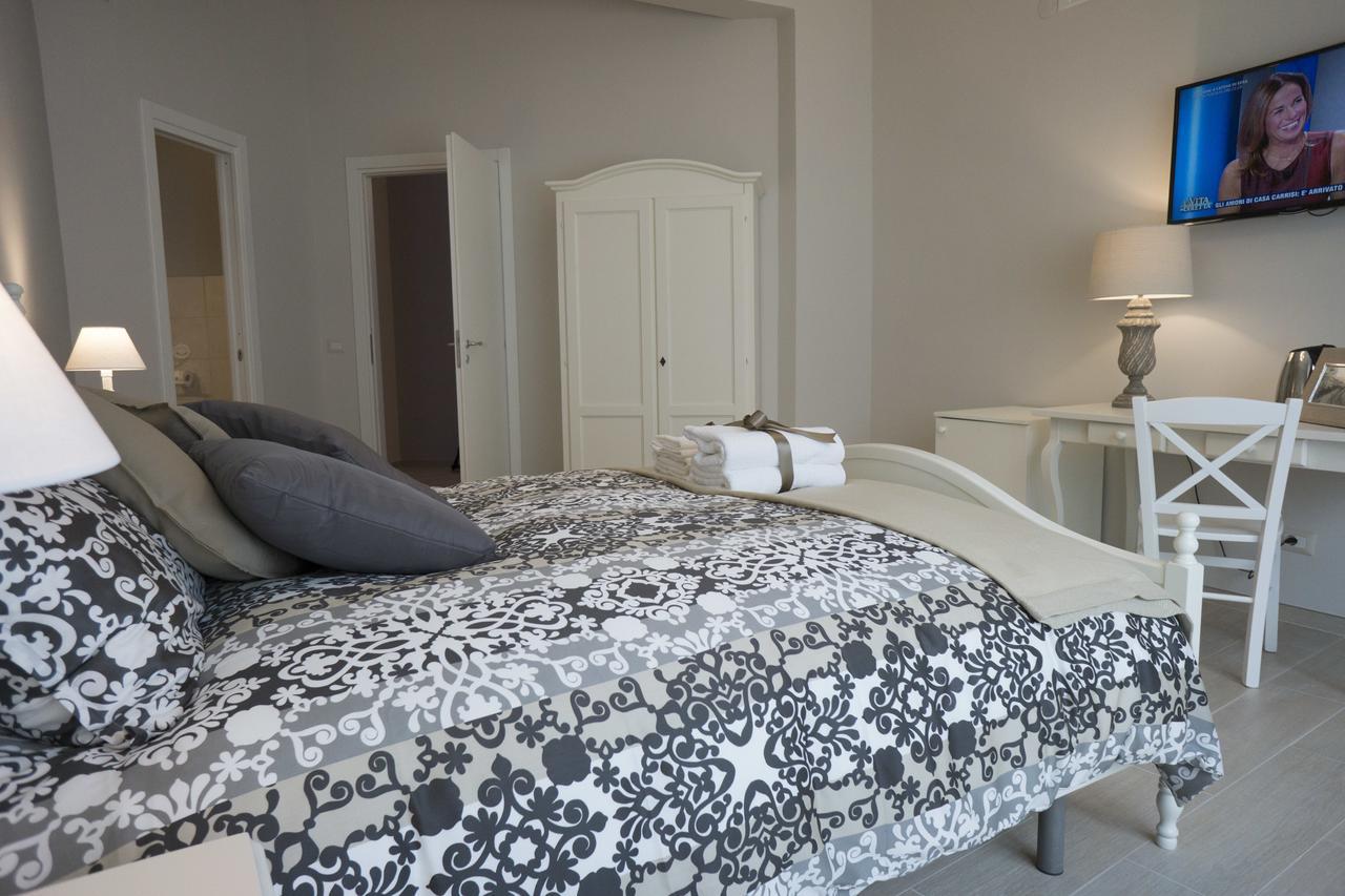 B&B Donna Ada Salerno Zewnętrze zdjęcie